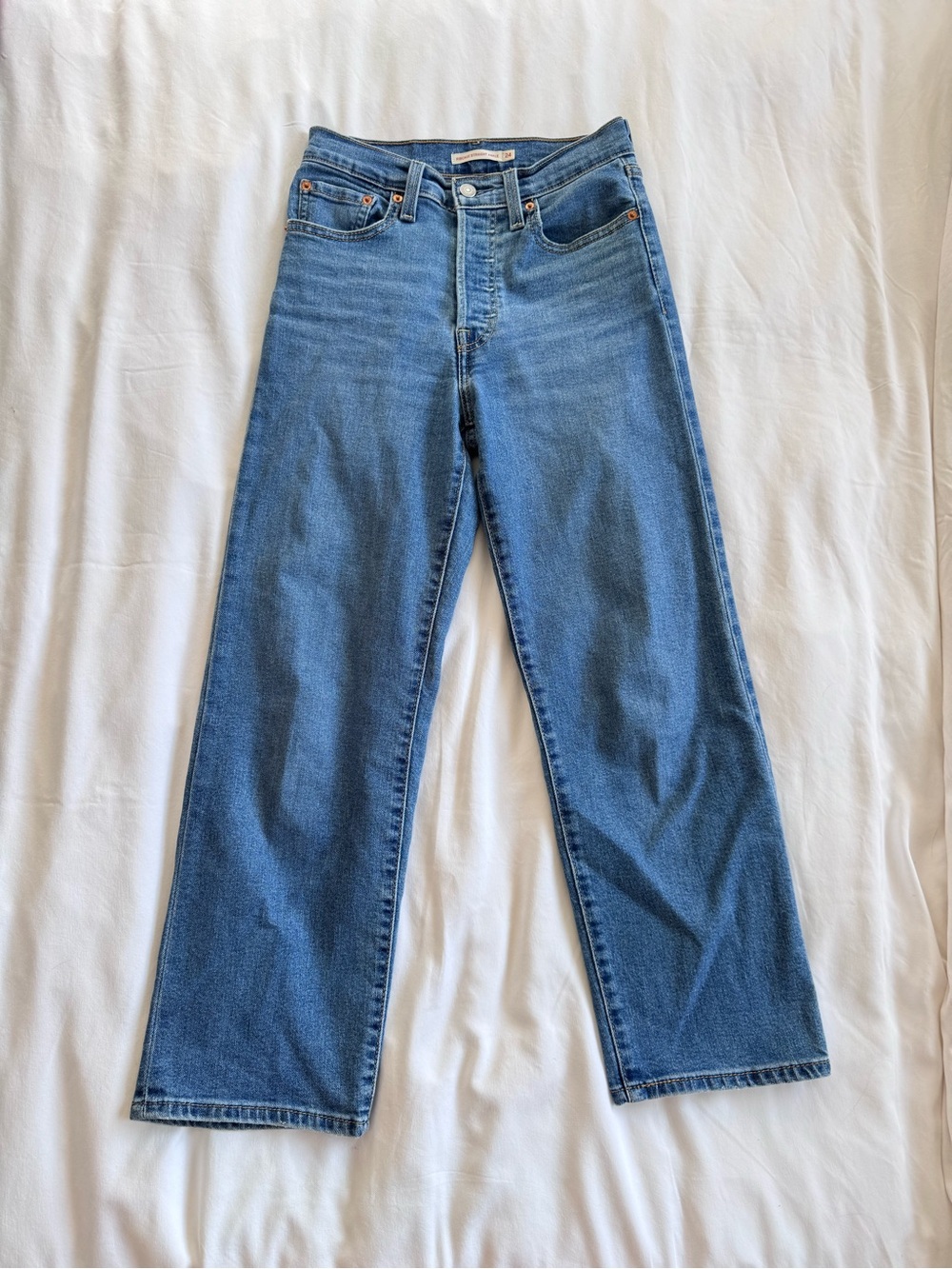 Levi Ribcage Ankle Jeans